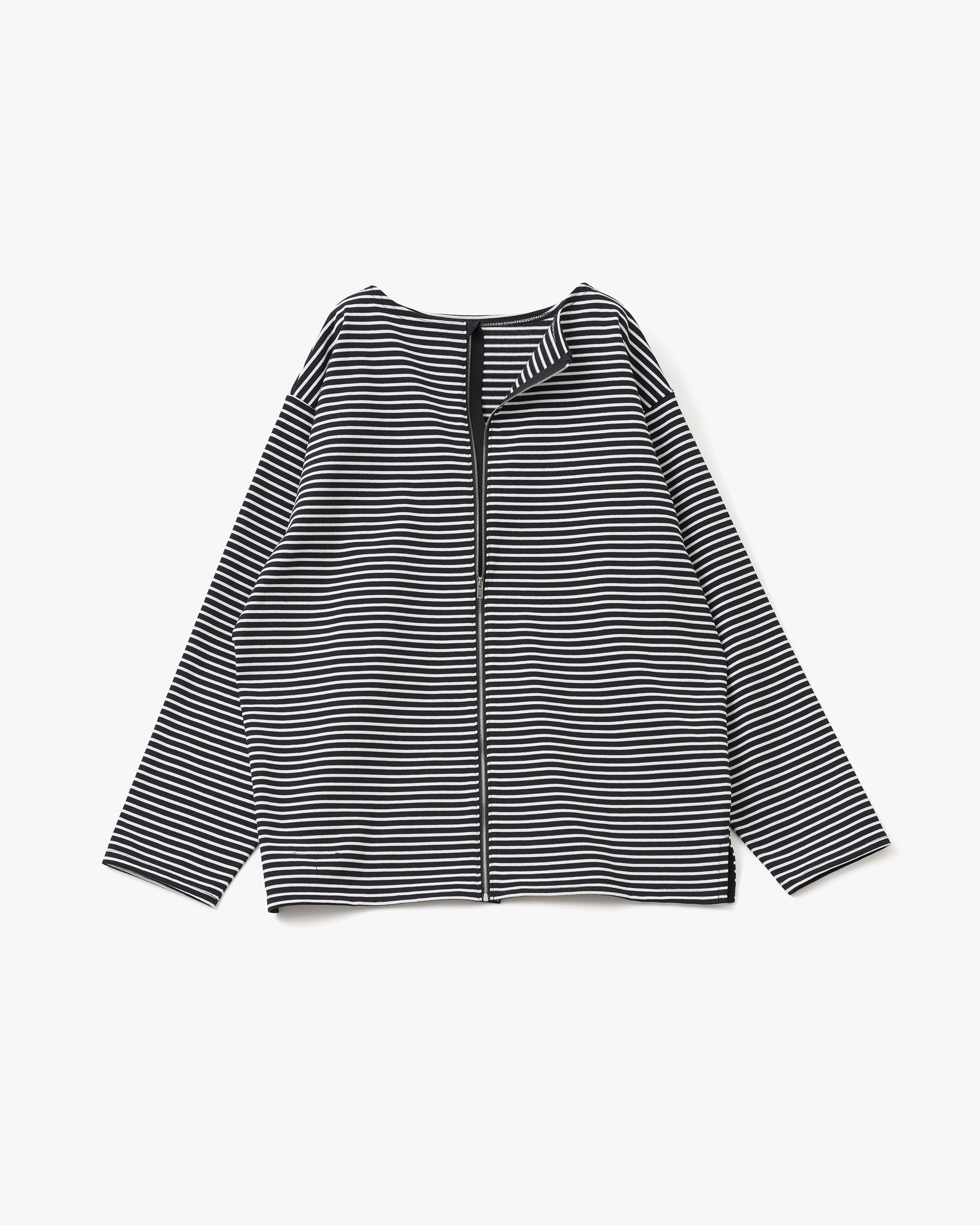 picabる front/back shirt