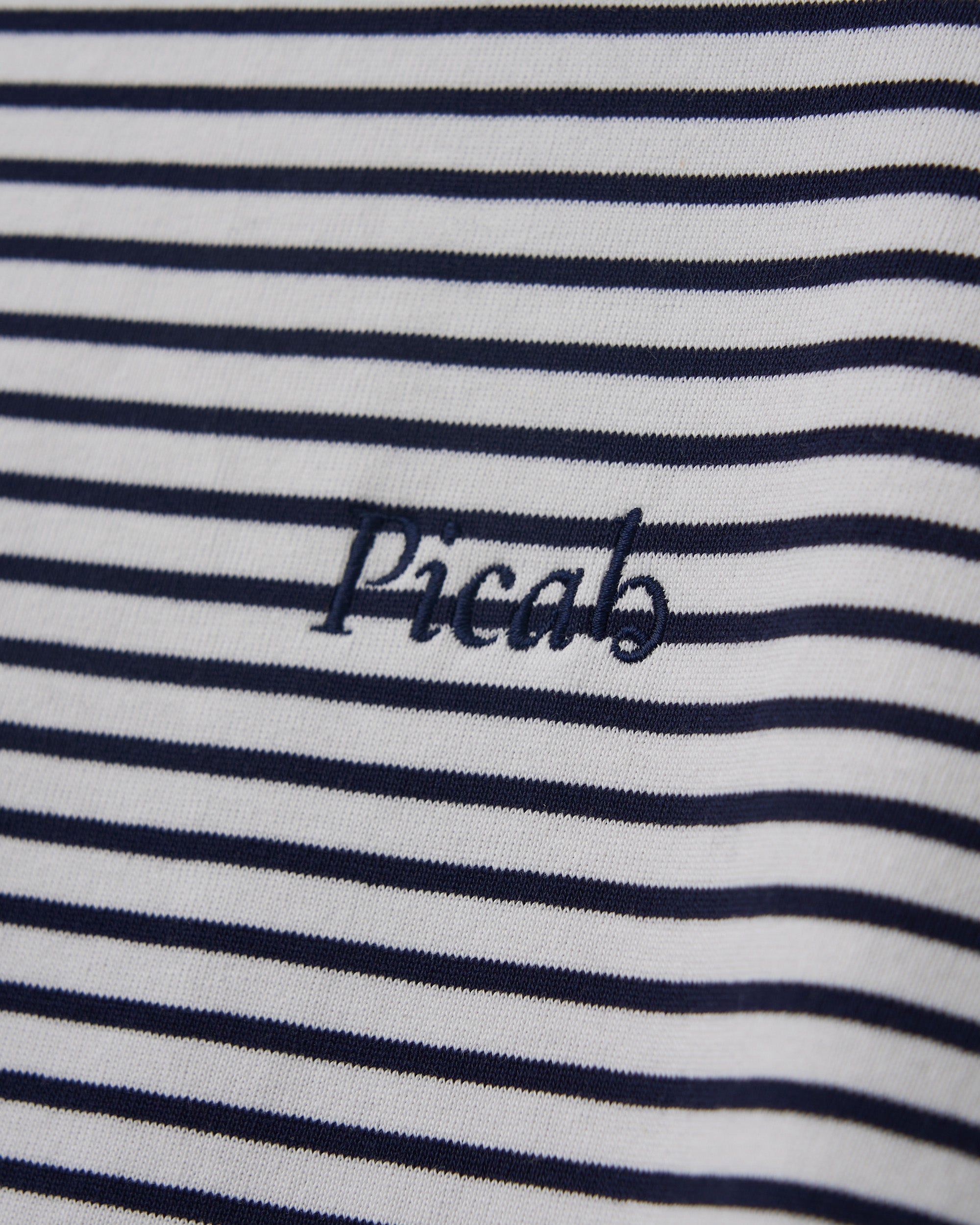 picabる front/back shirt